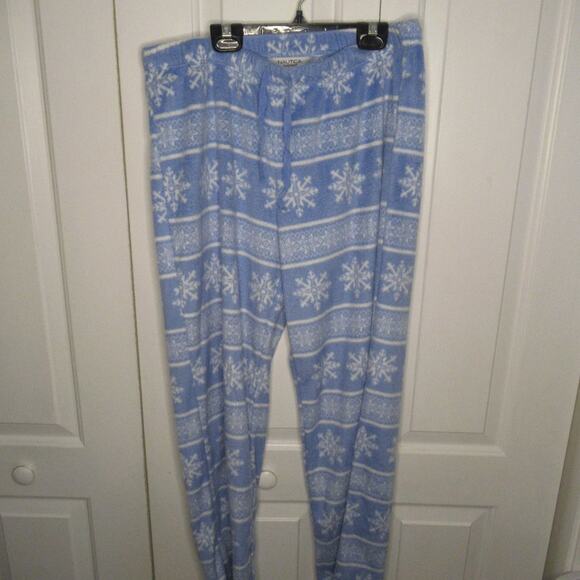 Nautica Snowflake Sleep pants 100% Polyester - Picture 1 of 3